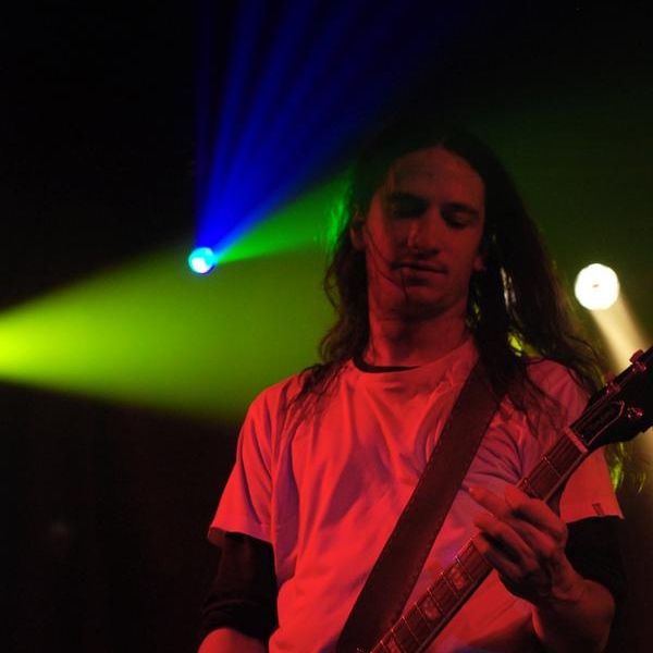 Mister Peculiar – Guitarist, singer, songwriter and composer