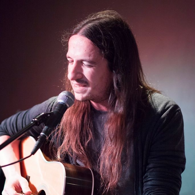 Mister Peculiar – Guitarist, singer, songwriter and composer