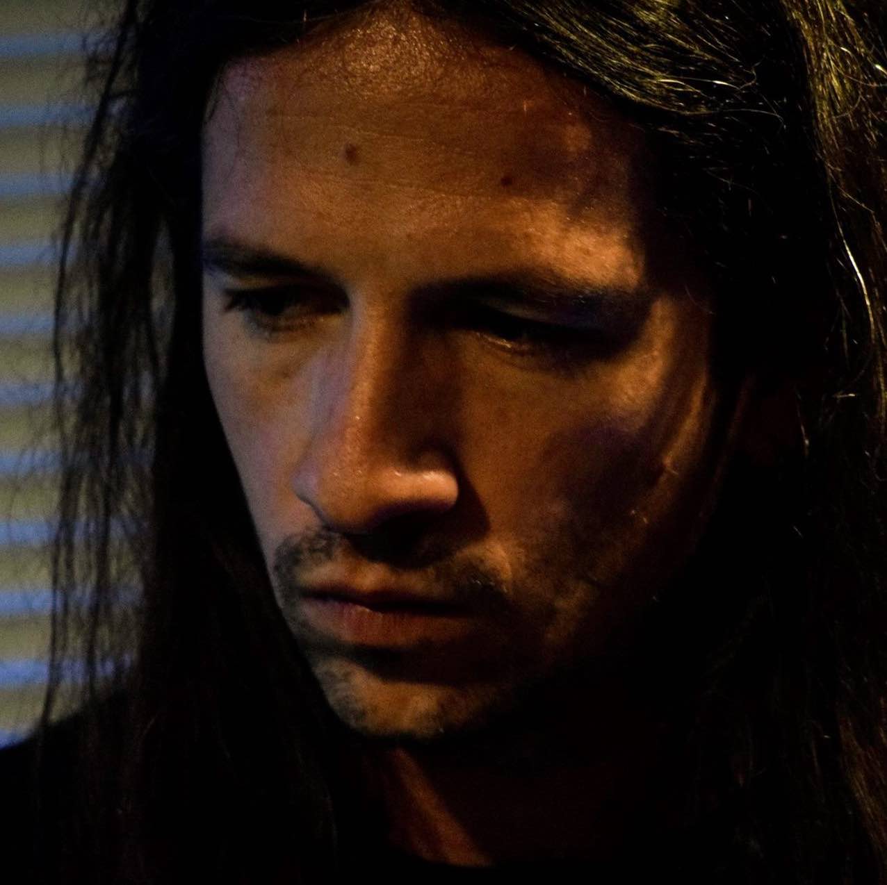 Mister Peculiar – Guitarist, singer, songwriter and composer